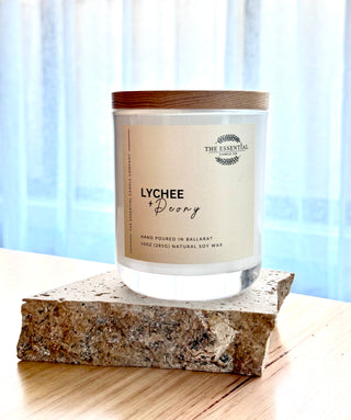 LYCHEE AND PEONY SIGNATURE CANDLE