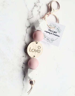 LOVE KEYRING