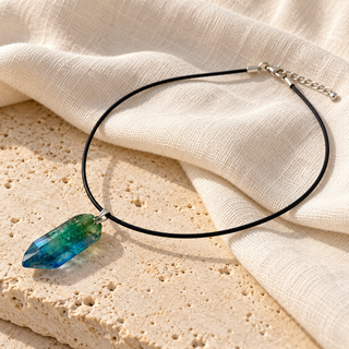 CRYSTAL POINT NECKLACE