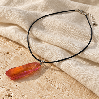 CRYSTAL POINT NECKLACE