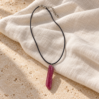 CRYSTAL POINT NECKLACE