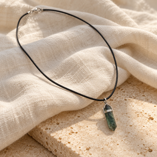 CRYSTAL POINT NECKLACE