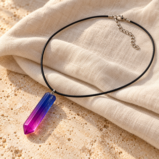 CRYSTAL POINT NECKLACE