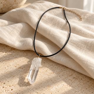 LARGE CRYSTAL POINT NECKLACE