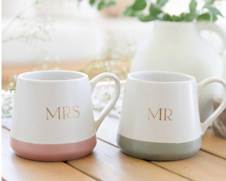 MR & MRS MUGS