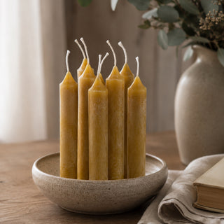 BEESWAX SHORT DINNER CANDLES