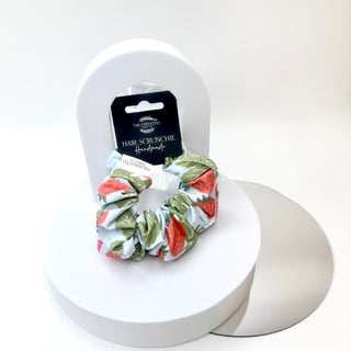 STRAWBERRY SCRUNCHIE
