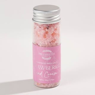 STRAWBERRIES & CREAM - BATH SALT SHOT