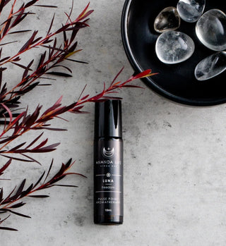 LUNA - (FREEDOM ESSENTIAL OIL ROLLER)