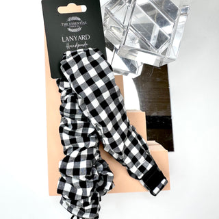 BLACK AND WHITE GINGHAM SCRUNCHIE LANYARD