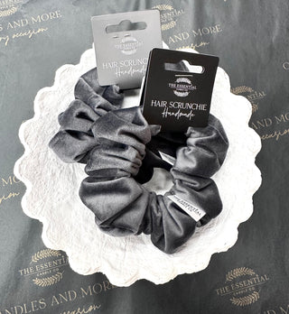 GREY VELVET SCRUNCHIE
