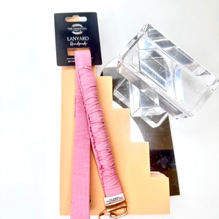 MUSK PINK LANYARD