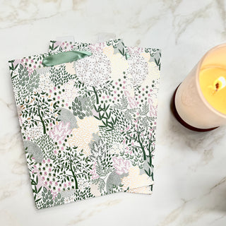 GIFT BAG - GREEN LEAFS AND TREES