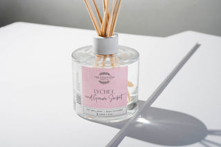 LYCHEE AND GUAVA SORBET - REED DIFFUSER