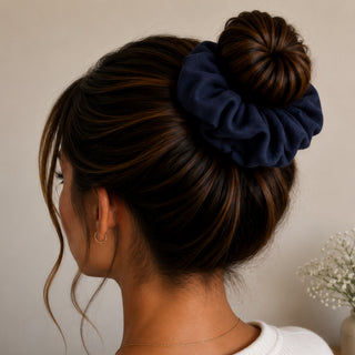 NAVY VELVET - HAIR SCRUNCHIE