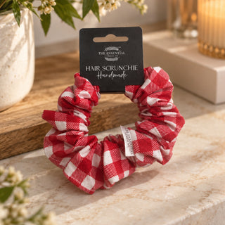 RED AND WHITE GINGHAM SCRUNCHIE