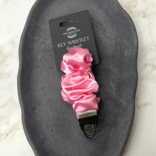 PASTEL PINK - KEY WRISTLET