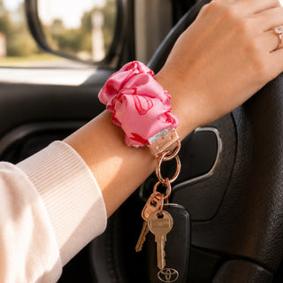 BOW SATIN SCRUNCHIE KEY WRISTLET