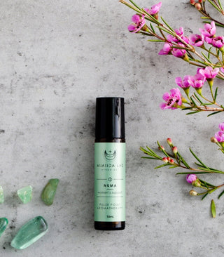 NUMA - (WOMEN'S SUPPORT ESSENTIAL OIL ROLLER)