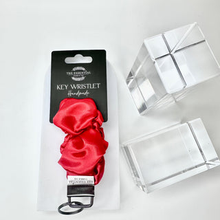 RED - KEY WRISTLET
