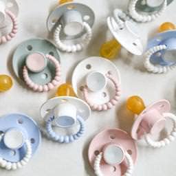 CMC 'Bubble' Dummies Apricot: Size 1