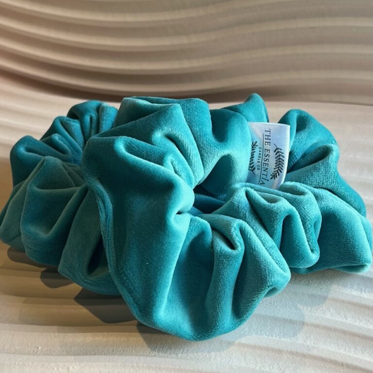 SCRUNCHIE- TEAL VELVET